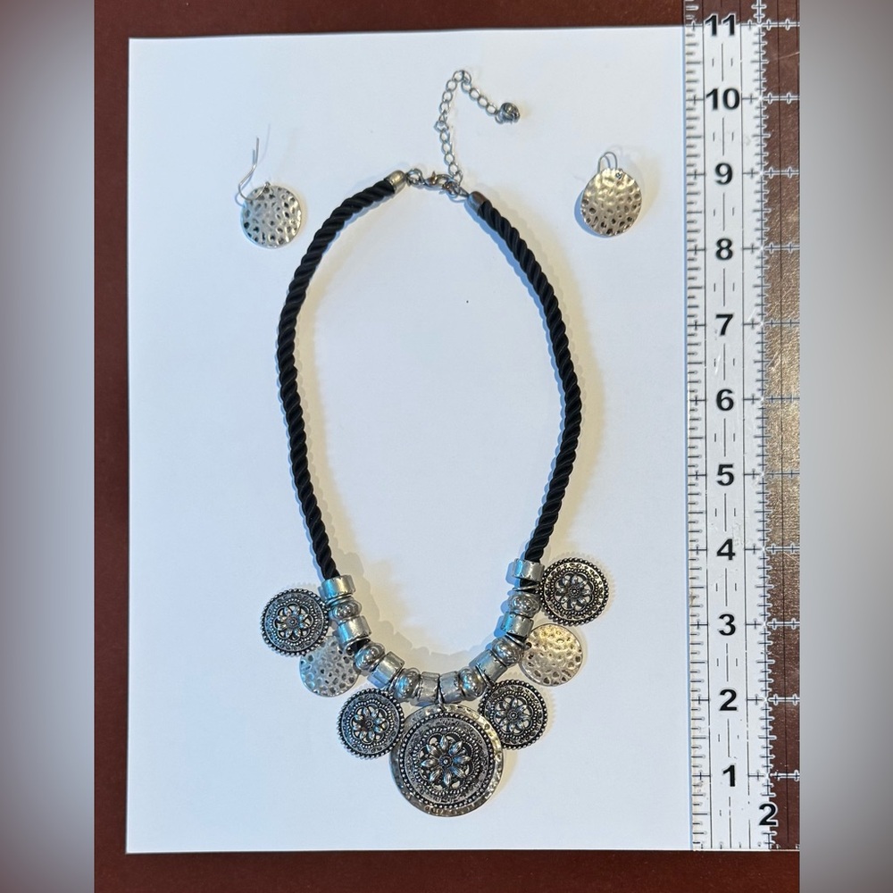 Elegant Silver and Black Necklace and Earring Set